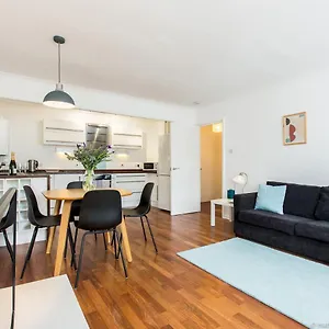 Pass The Keys - New Striking Seaside 2 Bed Flat Heart Of Apartment Brighton